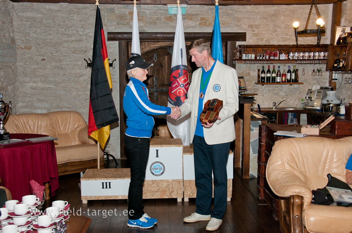 0281   Heli Jalakas  384 tabamust 700st